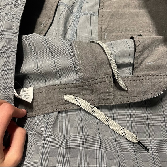 O’Neil hybrid shorts - Picture 3 of 3